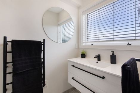 Photo of property in 8/58 Papanui Road, Merivale, Christchurch, 8014