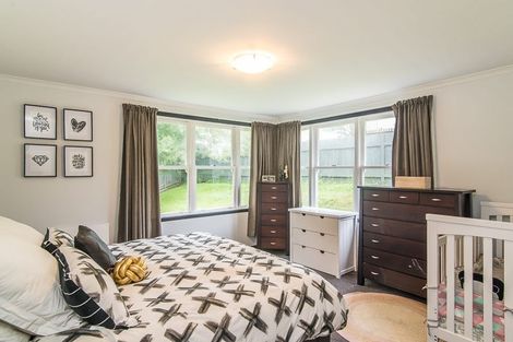 Photo of property in 23 Te Arataura Street, Takapuwahia, Porirua, 5022