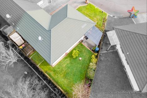 Photo of property in 10 Woodland Mews, Wainuiomata, Lower Hutt, 5014