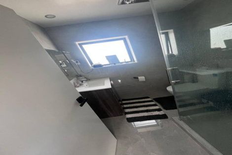 Photo of property in 160a Browns Road, Manurewa, Auckland, 2102