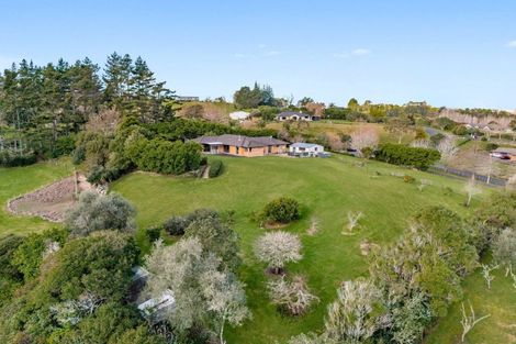 Photo of property in 49 Terry Smyth Drive, Kumeu, 0892