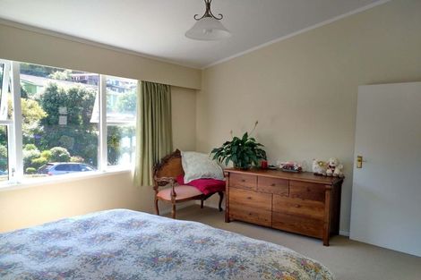 Photo of property in 9 Chisbury Street, Churton Park, Wellington, 6037