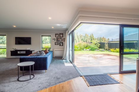 Photo of property in 3 Tate Crescent, Green Island, Dunedin, 9018