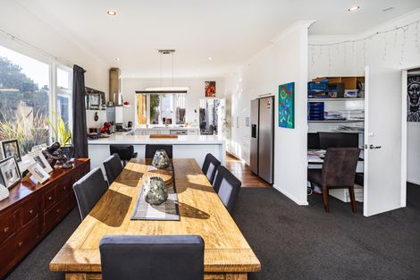 Photo of property in 37 Oban Street, Holmes Hill, Oamaru, 9401