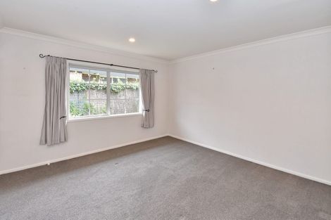 Photo of property in 8 Crannich Place, Wattle Downs, Auckland, 2103