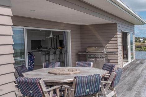 Photo of property in 6 Christine Drive, Coopers Beach, 0420