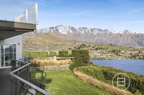 Photo of property in 16 Peregrine Place, Queenstown, 9300