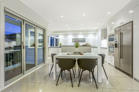 Photo of property in 186 Paremata Road, Paremata, Porirua, 5024