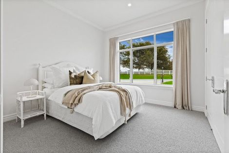 Photo of property in 21 Diamond Lane, Riverhead, 0793