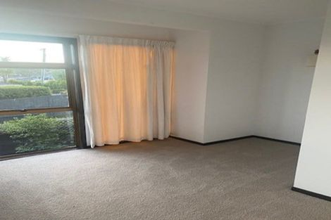 Photo of property in 1/63a Norwood Road, Bayswater, Auckland, 0622