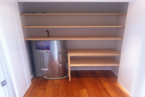 Photo of property in 2/83 Nile Road, Milford, Auckland, 0620