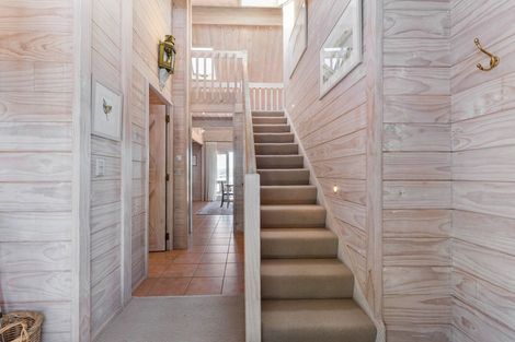 Photo of property in 212 Spencer Road, Lake Tarawera, Rotorua, 3076