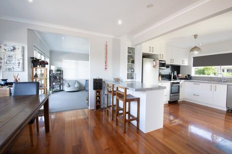 Photo of property in 1 Holyrood Street, Taradale, Napier, 4112