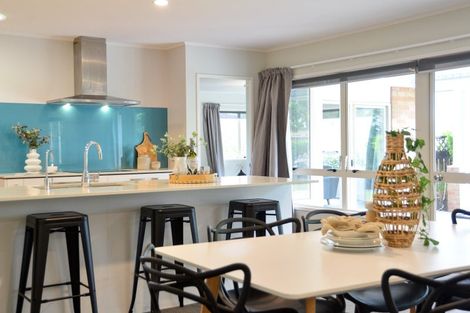 Photo of property in 10 Admiral Crescent, Flagstaff, Hamilton, 3210