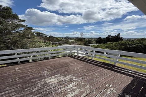 Photo of property in 205 Titirangi Road, Titirangi, Auckland, 0604