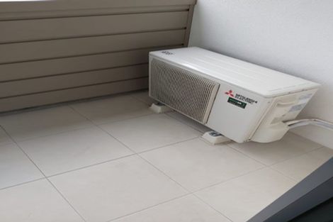 Photo of property in 80d Shakespeare Road, Waltham, Christchurch, 8023