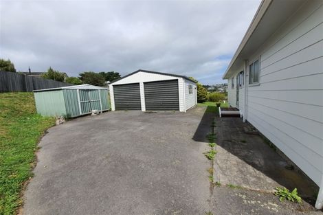 Photo of property in 44 Dominica Crescent, Grenada Village, Wellington, 6037