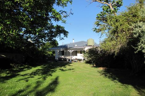 Photo of property in 101 Main North Road, Geraldine, 7930