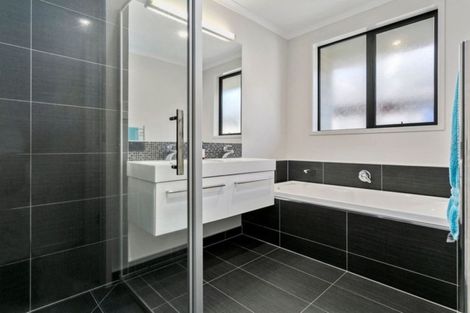 Photo of property in 34 Tulip Drive, Cambridge, 3434