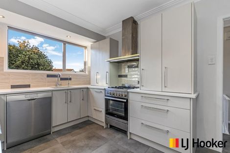 Photo of property in 4 Polandson Place, Opaheke, Papakura, 2113