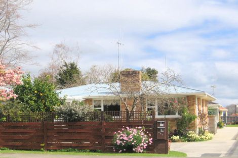 Photo of property in 490b Otumoetai Road, Otumoetai, Tauranga, 3110