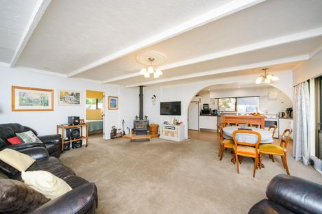 Photo of property in 1 Nuku Street, Tangimoana, 4822