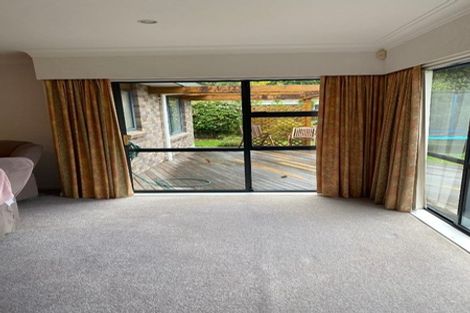 Photo of property in 50 Awanui Drive, Waikanae, 5036