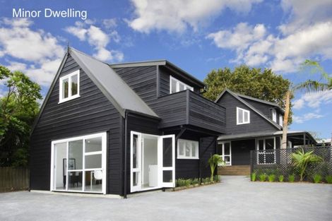 Photo of property in 3b Shiloh Way, Greenhithe, Auckland, 0632