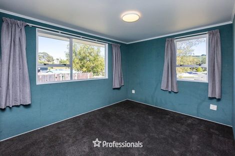 Photo of property in 23 Blueberry Grove, Timberlea, Upper Hutt, 5018