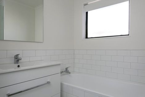 Photo of property in 2 Rokino Road, Taupo, 3330