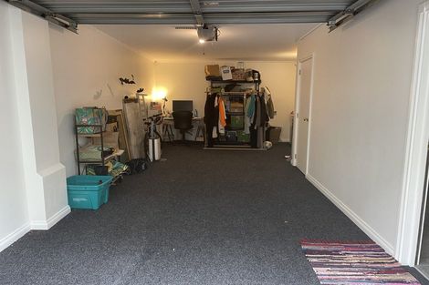 Photo of property in 12c Glenmore Street, Thorndon, Wellington, 6011