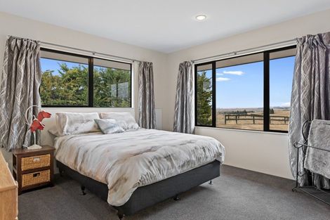 Photo of property in 195 Mound Road, Broomfield, 7482