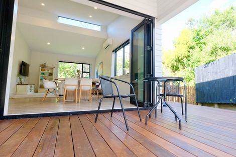 Photo of property in 119a Weatherly Road, Torbay, Auckland, 0630