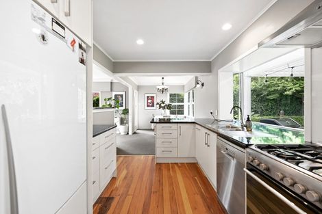 Photo of property in 5 Grassy Downs Place, St Andrews, Hamilton, 3200