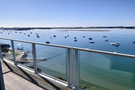 Photo of property in 11/72d Devonport Road, Tauranga, 3110