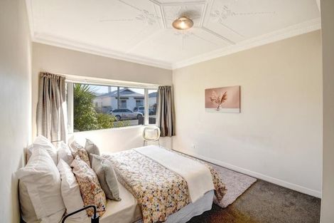 Photo of property in 211 Oxford Street, South Dunedin, Dunedin, 9012