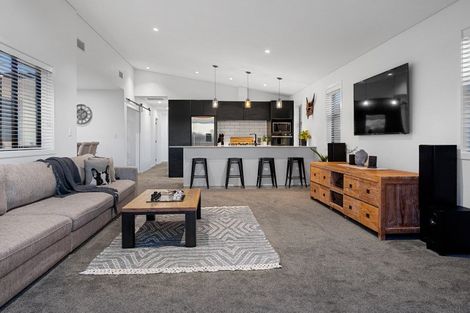 Photo of property in 27 Hastings Road, Pyes Pa, Tauranga, 3112