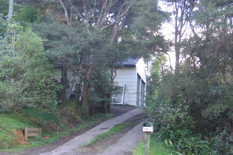 Photo of property in 55 Laingholm Drive, Laingholm, Auckland, 0604
