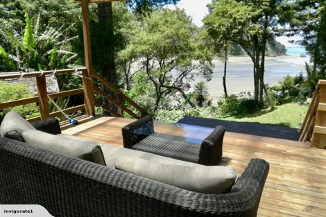 Photo of property in 14 Paturoa Road, Titirangi, Auckland, 0604