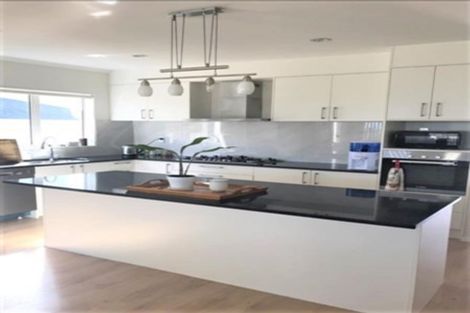 Photo of property in 3 Gospel Heights, Flat Bush, Auckland, 2019