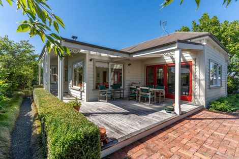 Photo of property in 218 High Street South, Carterton, 5713