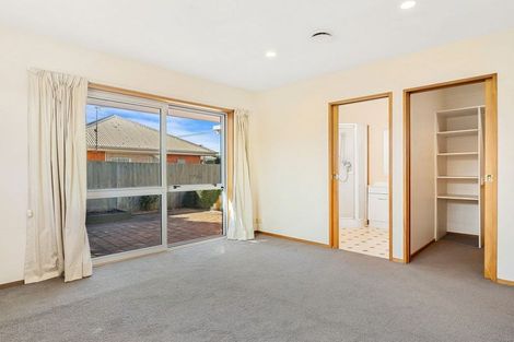 Photo of property in 139a Avonhead Road, Avonhead, Christchurch, 8042