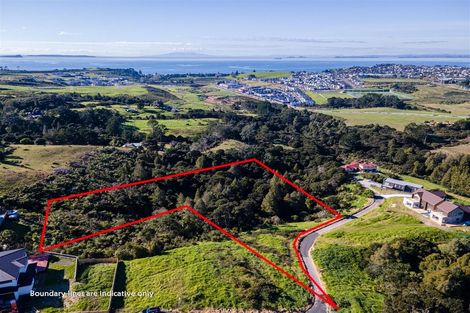 Photo of property in 92 Vaughans Road, Long Bay, Auckland, 0792