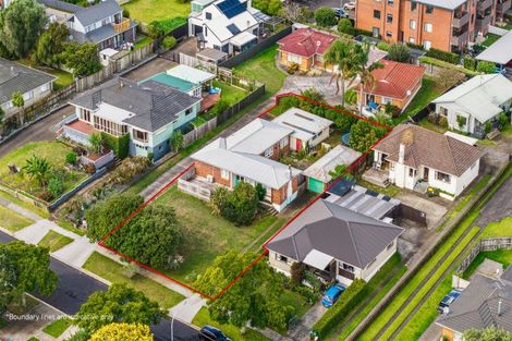 Photo of property in 6 Blair Avenue, Pukekohe, 2120