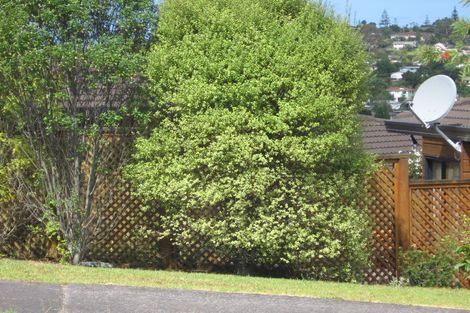 Photo of property in 1/16 Witheford Drive, Bayview, Auckland, 0629