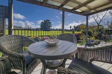 Photo of property in 2/93 Florence Avenue, Orewa, 0931