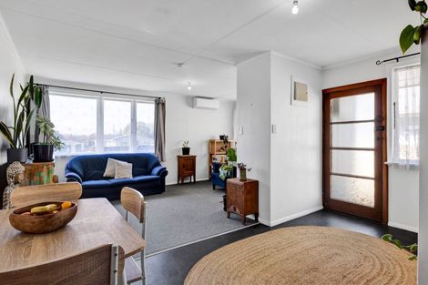 Photo of property in 125 Hamlet Street, Stratford, 4332