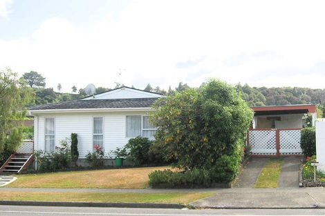 Photo of property in 19b Gemstone Drive, Birchville, Upper Hutt, 5018