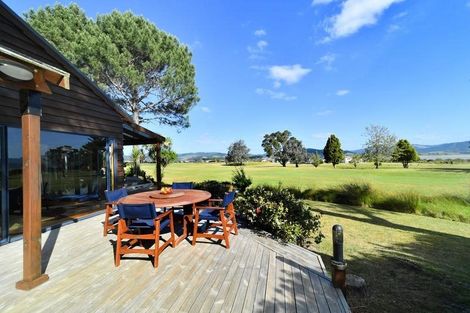 Photo of property in 821 Matarangi Drive, Matarangi, Whitianga, 3592