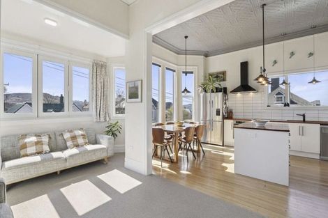 Photo of property in 73 Elm Row, Dunedin Central, Dunedin, 9016